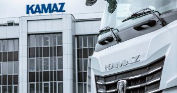 Беспилотные грузовики «Камаз» начнут ездить по дорогам с 2028 года