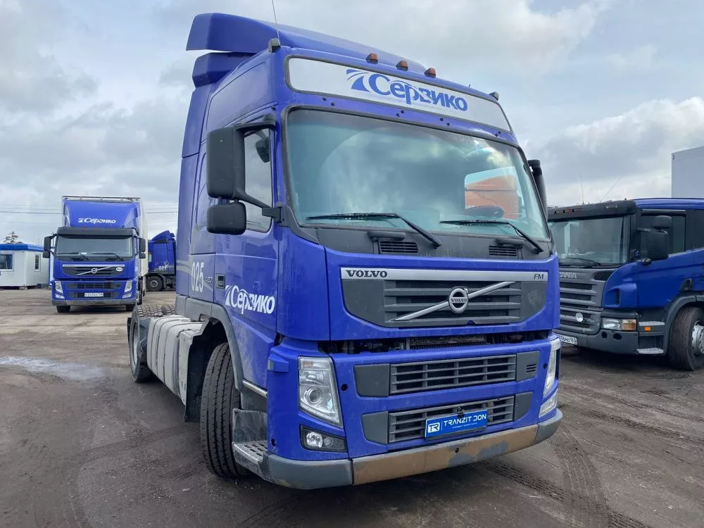 В компании Транзит-Дон большое поступление партии седельных тягачей Volvo  VOLVO FM 2013 г.